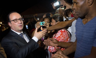 François Hollande à Saint-Martin, le 8 mai 2015.