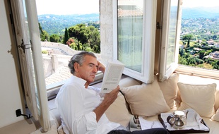 Bernard-Henri Lévy à Saint-Paul-de-Vence en juillet 2013.