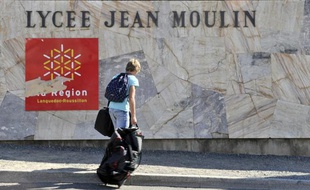 Le lycée Jean-Moulin de Béziers (Hérault), le 13 octobre 2011.