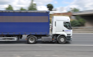 Un poids lourds sur le réseau routier européen (illustration).