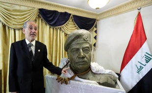 Dans son bureau où trône un buste de Saddam Hussein avec la corde qui l'a pendu autour du cou, Mouaffak al-Rubaïe se souvient du moindre détail des derniers instants de l'ex-dictateur irakien, exécuté à l'aube du 30 décembre 2006.