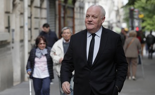 Le président de l'Union populaire républicaine François Asselineau, en 2017 pendant la présidentielle.
