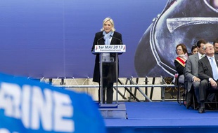 Marine Le Pen lors du traditionnel défilé du Front national le 1er mai 2013, à Paris.