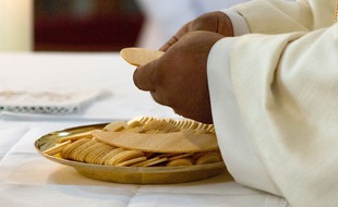 Le sujet du secret de la confession des prêtres remis sur la table après la sortie du rapport Sauvé. (Illustration)