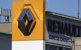 Le logo de Renault à l'usine de Choisy-le-Roi, le 29 mai 2020.
