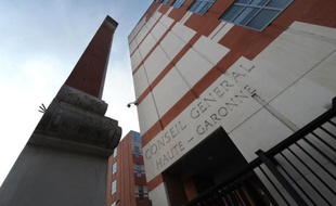 Vue extérieure en date du 2 février 2011 de l'hôtel du département de la Haute-Garonne à Toulouse