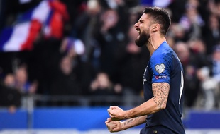 Olivier Giroud a délivré les Bleus sur péno face à la Moldavie.