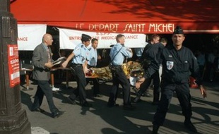 Ramda, âgé aujourd'hui de 38 ans, est soupçonné d'avoir assuré, pour le compte du GIA algérien (Groupe islamique armé), le financement de l'attentat de Saint-Michel (8 morts, environ 150 blessés) en juillet 1995 et de ceux du Musée d'Orsay et de Maison-Blanche qui avaient fait des dizaines de blessés en octobre de la même année.
