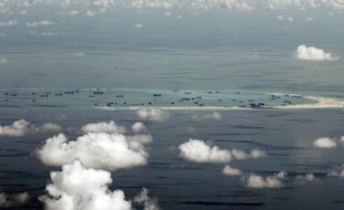 Vue aérienne en date du 11 mai 2015 de l'archipel des Spratleys en mer de Chine méridionale
