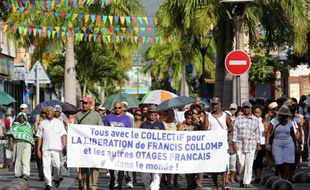 Le groupe islamiste nigérian Ansaru a diffusé vendredi une vidéo du Français Francis Collomp, document qui pourrait être une nouvelle preuve de vie de cet ingénieur enlevé en décembre 2012 dans le nord du Nigeria.