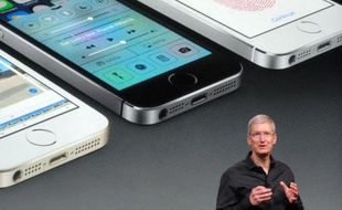 Le groupe informatique américain Apple a amélioré son record et dépassé les attentes en vendant 9 millions d'exemplaires de ses nouveaux iPhone en trois jours, de bon augure pour ses résultats dont le smartphone reste la locomotive.