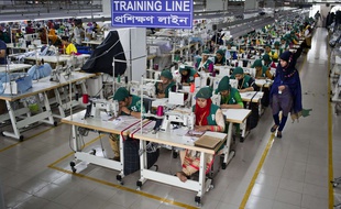 Une usine de textile au Bangladesh.