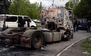 Un camion détruit le 5 mai 2014 à Slaviansk