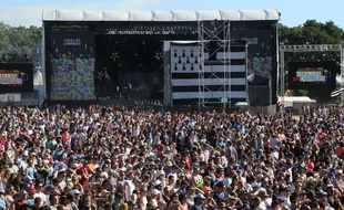 Le public des Vieilles Charrues, ici le 15 juillet 2016, à l'occasion des 25 ans du festival.