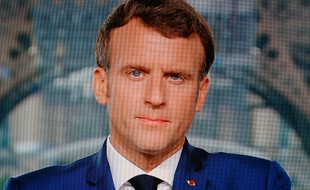Emmanuel Macron n'a pas renoncé à ses réformes économiques, malgré la situation sanitaire