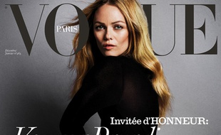 Vanessa Paradis, à la une de Vogue, le 23 novembre 2015.