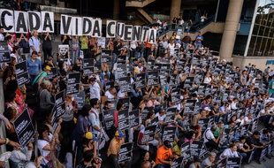 L'opposition vénézuélienne a organisé une manifestation pacifique à Caracas le 30 août 2017