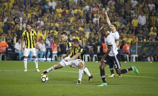 Le rugueux derby entre Fenerbahce et Besiktas