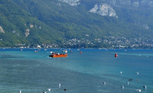 Le lac d'Annecy. (Illustration)