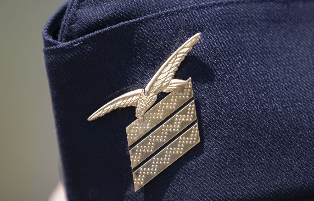 Guyane : Une militaire de l'Armée de l'air meurt en chutant d'un arbre lors d'un exercice