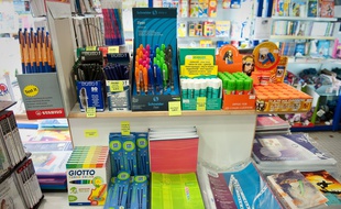 Les fournitures scolaires des élèves de l'école Louise Michel de Blénod-lès-Pont-à-Mousson sont payées par la mairie. Illustration