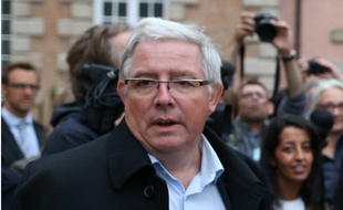 Yves Goasdoué, maire PS de Flers.