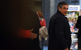François Fillon, ici au siège de son parti Les Républicains, est encore notamment soutenu par François Baroin dans le Grand-Est. Mais, dans ce territoire du pays, d'autres nombreuses figures de droite ont lâché...