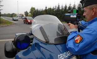 Contrôles routiers par la gendarmerie. (Illustration)