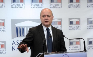 Le président du groupe PS Bruno Le Roux le 23 avril 2014 à l'Assemblée nationale à Paris