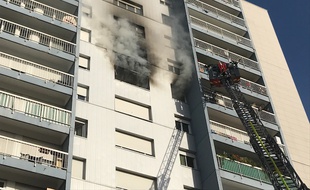 Un incendie s'est déclaré mardi 18 septembre dans un immeuble du Blosne, à Rennes.