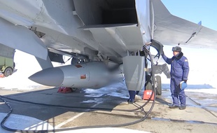 Le ministère de la Défense russe a publié sur Youtube une vidéo de l'essai du missile hypersonique « Kinjal ».