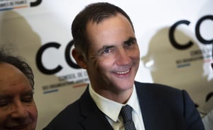 Gilles Simeoni est président de la Corse
