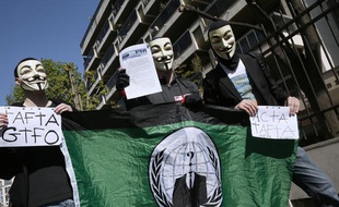 Des manifestants anti-TAFTA le 10 avril 2014