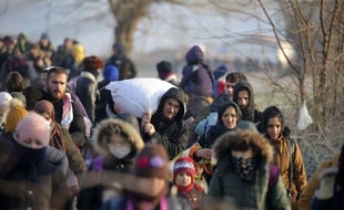 Les migrants affluent en Grèce