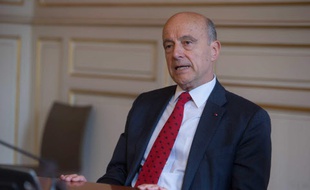 Alain Juppé après sa réélection à la mairie de Bordeaux, le 28 mars 2014.