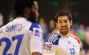 Nikola Karabatic (à droite) et les Bleus se sont inclinés face à la Croatie 22 à 29, le 24 janvier.