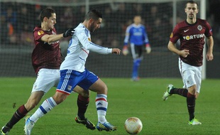 Les Lyonnais ont assuré leur première place de leur poule de Ligue Europa sur la pelouse de Prague le 22 novembre 2012.