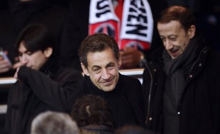 Nicolas Sarkozy affirme, dans des propos cités par Valeurs actuelles, qu'il ne veut pas revenir en politique mais qu'il pourrait être "obligé d'y aller" pour "la France", à cause de la gravité de la situation.