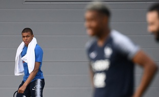 Kylian Mbappé lorsqu'il a quitté l'entraînement des Bleus, le 12 juin 2018 à Istra.