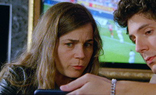 Blanche Gardin et Vincent Lacoste dans «Effacer l'historique» de Benoît Delépine et Gustave Kervern