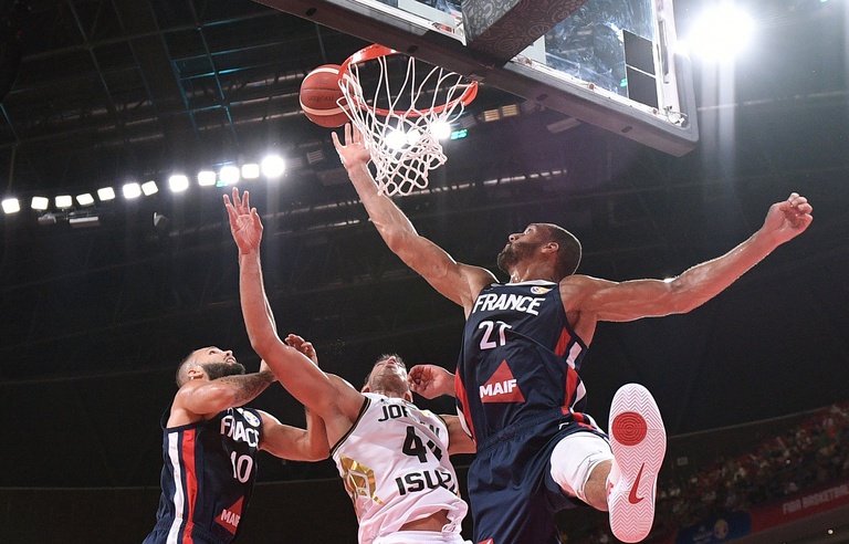 Mondial 2019 : « Aujourd'hui, sa voix porte plus » Rudy Mondial 2019 de basket: Les Bleus se sont baladés, revivez