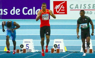 Liévin, le 14 février 2012. Meeting international d'athlétisme Pas-de-Calais à l'Arena Stade Couvert. Ici le français Vicaut disqualifié après un faux départ sur 60m.