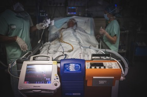 5.959 patients atteints du Coronavirus se trouvaient dans les services de soins critiques ce mercredi 21 avril 2021.