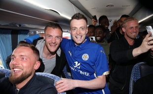 Jamei Vardy et son sosie, le 3 mai 2016, à Leicester.