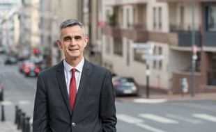 Bertrand Soubelet a passé 35 ans dans la gendarmerie. Il se présente aux élections législatives dans les Hauts-de-Seine