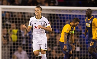 Erik Lamela a inscrit un magnifique but en coup du foulard lors de Tottenham-Asteras Tripoli, le 22 octobre 2014.