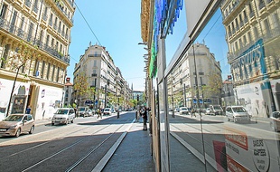 La rue Colbert.