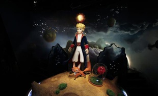 Une statuette, au Musée Grévin, du Petit Prince de Saint-Exupéry, le 14 décembre 2011 à Paris