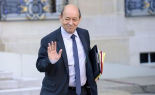 Des inquiétudes sur la "solitude" de la France au Mali, où elle a lancé vendredi une opération militaire anti-islamistes, se font jour dans l'opposition, même si l'"union nationale" reste de mise dans ce dossier qui domine l'agenda politique mercredi.