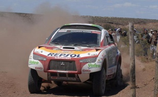 Stéphane Peterhansel sur le Dakar 2009.